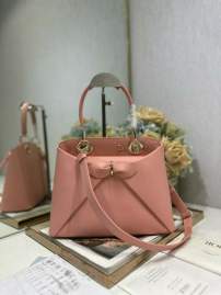 Picture of Dior Handbags _SKUfw239301951fw